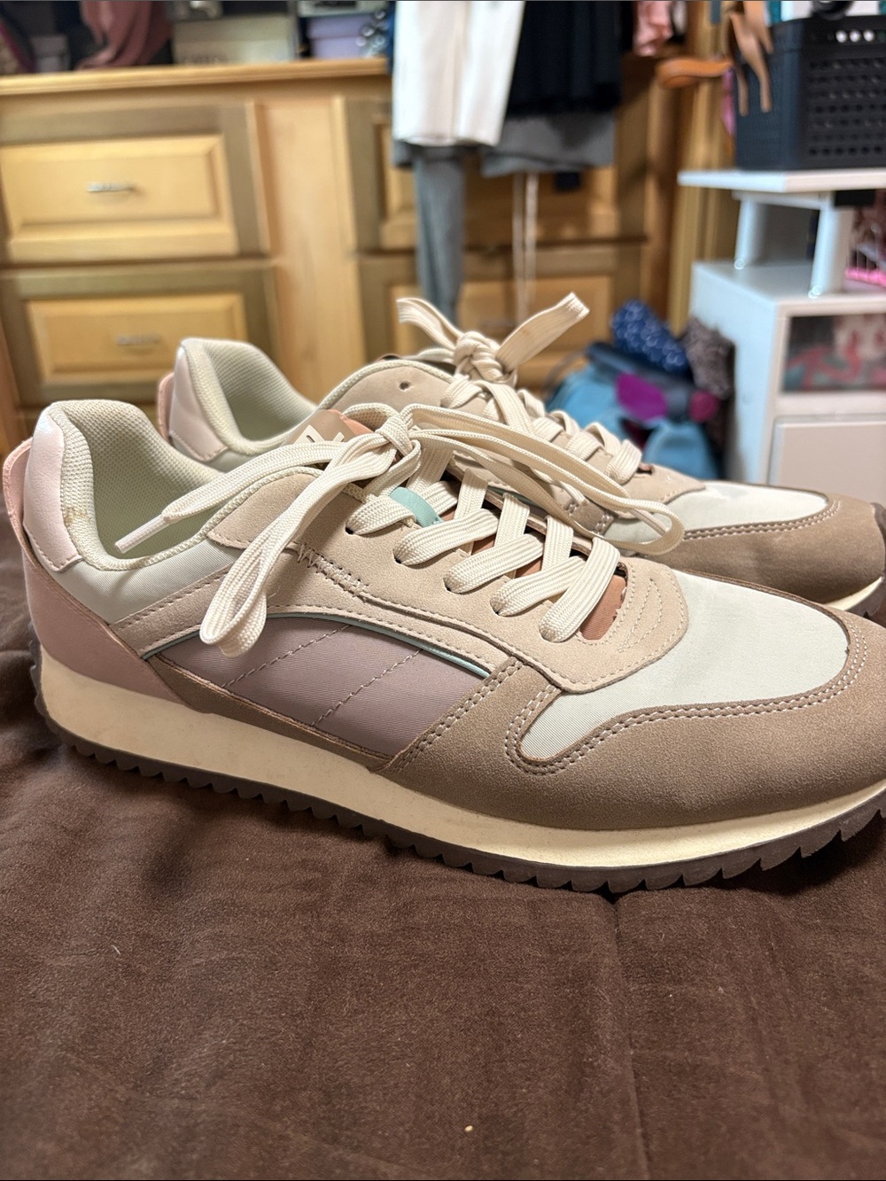 Steve Madden Women's Blush and Cream Retro Runner Sneakers